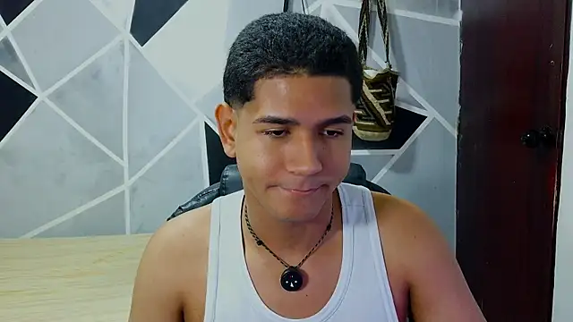 Snapshot of _juanacock_ chatting on June 30, 12:33 am juanacock online show from June 30, 12:33 am