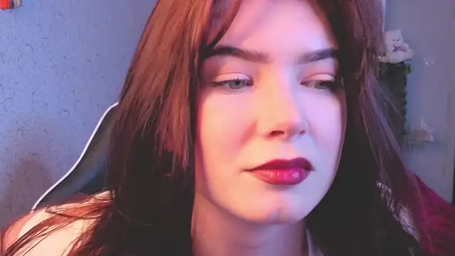 Snapshot of MelissaMay__ chatting on July 8, 10:03 pm MelissaMay online show from July 8, 10:03 pm