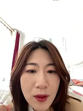 Snapshot of U-mi chatting on May 28, 12:30 am U-mi online show from May 28, 12:30 am