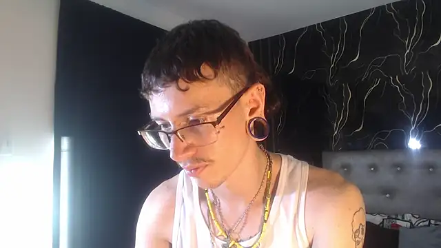 Ryan Owenss online show from June 18, 4:35 am
