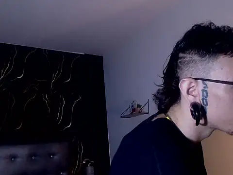 Ryan Owenss online show from June 27, 3:55 am