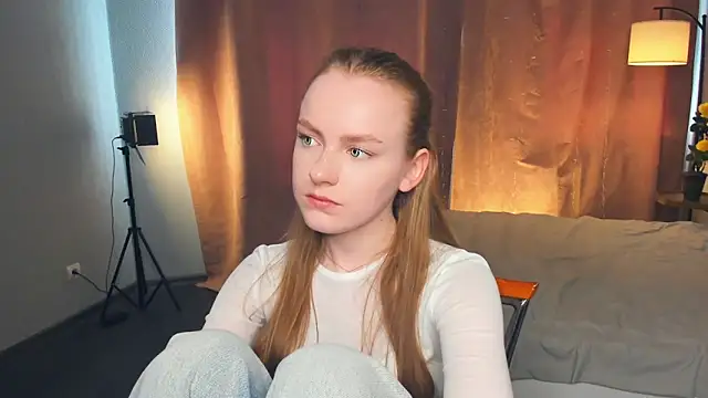 TrishaStoecker online show from June 7, 7:34 am