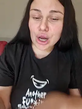 Snapshot of Alice_9 chatting on May 25, 2:56 pm Alice 9 online show from May 25, 2:56 pm