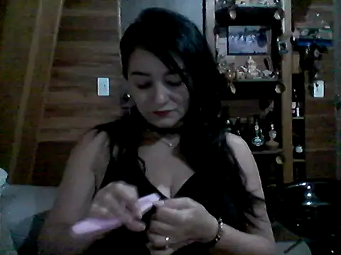 Anlly garcia002 online show from June 27, 1:54 am