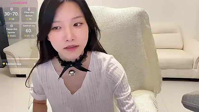 Snapshot of jiajia_girl chatting on June 28, 1:39 pm jiajia girl online show from June 28, 1:39 pm
