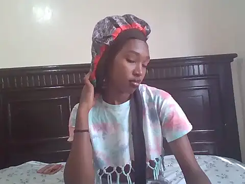 Snapshot of ebonysylvia chatting on May 24, 12:10 pm ebonysylvia online show from May 24, 12:10 pm