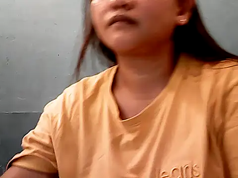 Snapshot of Irisshinn chatting on July 12, 7:21 am Irisshinn online show from July 12, 7:21 am