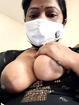 Snapshot of manasa_ chatting on June 20, 5:21 am manasa online show from June 20, 5:21 am