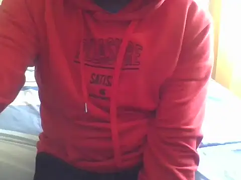 Snapshot of Loverboy774 chatting on June 2, 12:18 pm Loverboy774 online show from June 2, 12:18 pm
