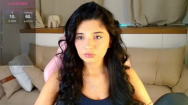 Snapshot of Rose_Desiree chatting on June 23, 11:08 am Rose Desiree online show from June 23, 11:08 am