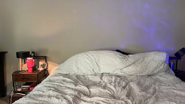 Snapshot of missbritneyfoxx chatting on June 25, 2:44 am missbritneyfoxx online show from June 25, 2:44 am