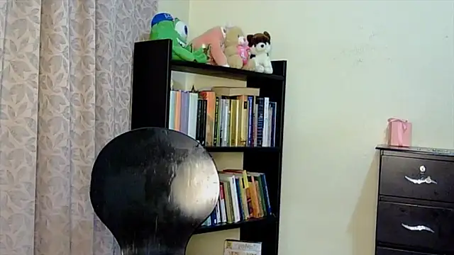 Snapshot of Kali_Hel chatting on June 28, 3:40 pm Kali Hel online show from June 28, 3:40 pm