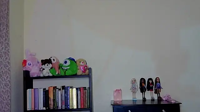Snapshot of Kali_Hel chatting on July 10, 4:50 am Kali Hel online show from July 10, 4:50 am