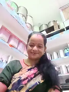 Snapshot of Cut_payi chatting on June 4, 1:22 am Cut payi online show from June 4, 1:22 am