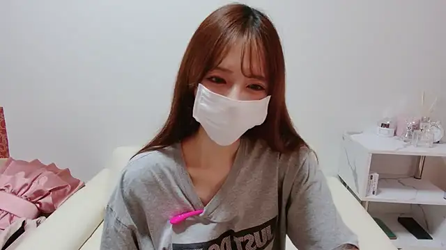 aoi lol online show from June 9, 6:47 am