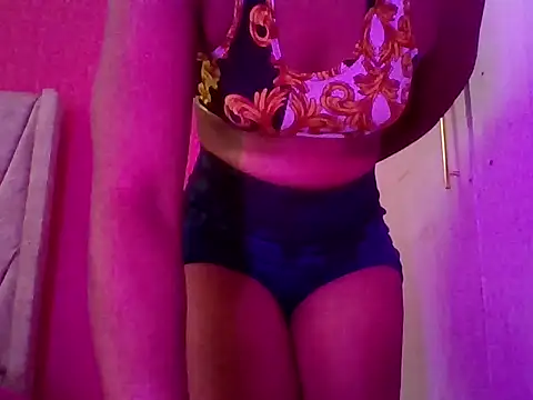 thaisleen online show from June 26, 5:01 am