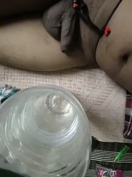 Snapshot of Dicky2212 chatting on June 28, 8:15 pm Dicky2212 online show from June 28, 8:15 pm