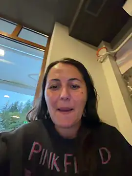 BrunetteNymph online show from July 17, 6:13 pm