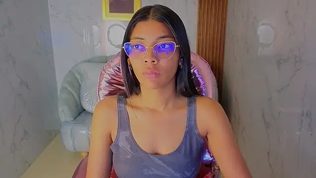 Snapshot of valentina_gomez_s chatting on June 13, 12:25 pm valentina gomez s online show from June 13, 12:25 pm