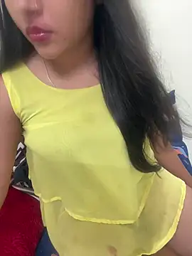 Aalya B online show from July 29, 1:42 pm