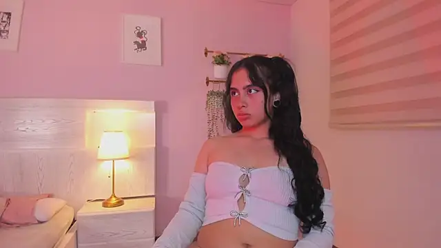 Kimdyy  online show from June 15, 7:27 pm