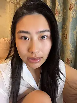 Snapshot of zhenzhen-888 chatting on July 1, 3:01 pm zhenzhen-888 online show from July 1, 3:01 pm