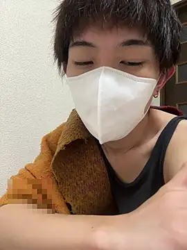 Snapshot of shoyan31goo chatting on May 25, 6:41 am shoyan31goo online show from May 25, 6:41 am