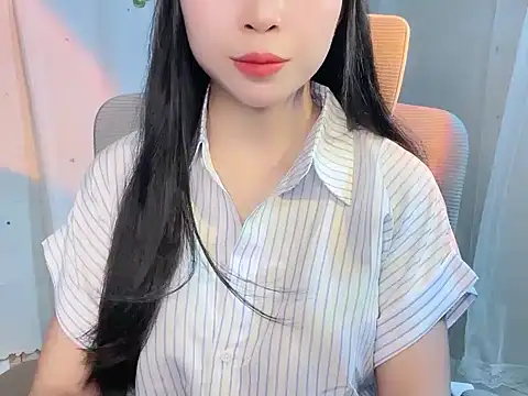 Snapshot of -Naomii_ chatting on June 30, 8:26 am -Naomii online show from June 30, 8:26 am