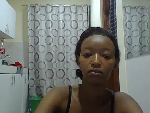Snapshot of Miss_lavagirl chatting on June 29, 7:14 pm Miss lavagirl online show from June 29, 7:14 pm