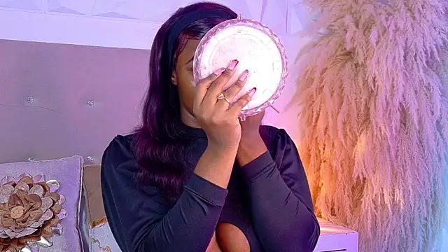 LennyRouss online show from June 4, 2:12 pm