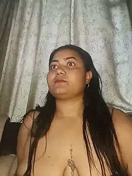 Snapshot of DEISY_8670 chatting on June 22, 11:07 am DEISY 8670 online show from June 22, 11:07 am