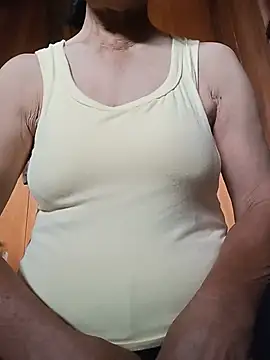 Snapshot of aba_sexy chatting on July 9, 11:31 pm aba sexy online show from July 9, 11:31 pm