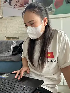 LinaSexxyy online show from May 26, 10:33 am