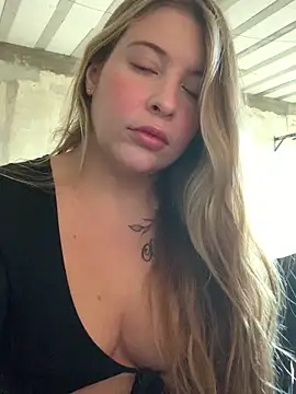 thania bby online show from May 29, 5:55 pm