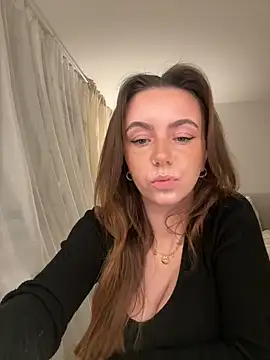 Cherry-Bean online show from June 15, 4:31 pm