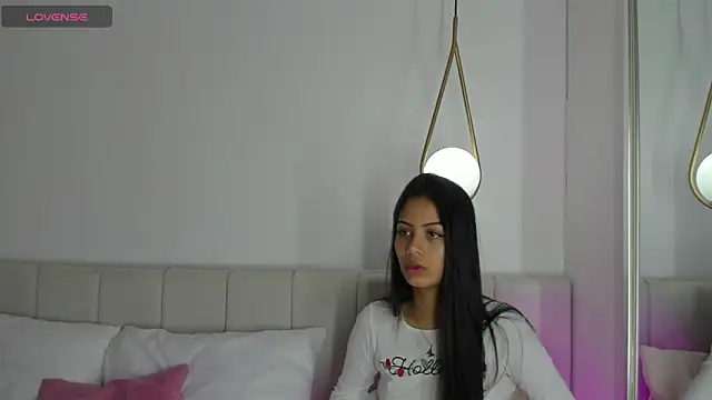 Gaby Moonn online show from June 10, 4:01 am