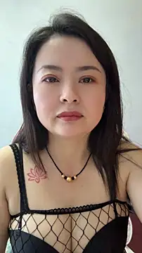 Snapshot of Xiaoyemao- chatting on May 27, 5:37 am Xiaoyemao- online show from May 27, 5:37 am