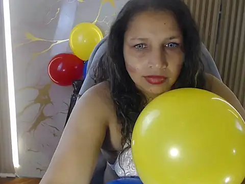 Danna Sg online show from June 18, 4:46 am