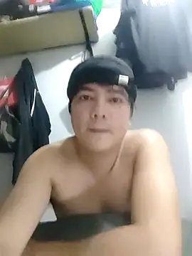 Snapshot of hotboyrider chatting on June 9, 3:45 pm hotboyrider online show from June 9, 3:45 pm