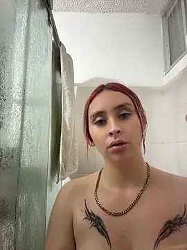 Snapshot of Sophia_LuxxX chatting on June 7, 1:54 am Sophia LuxxX online show from June 7, 1:54 am