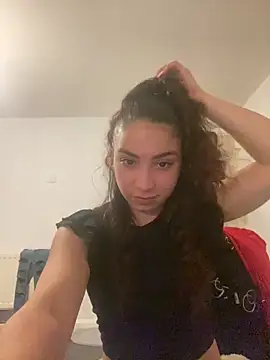 naomiiii55 online show from June 5, 12:06 am