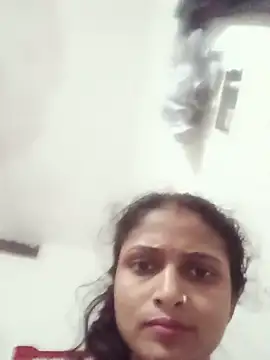Snapshot of priya_970 chatting on May 31, 6:09 pm priya 970 online show from May 31, 6:09 pm
