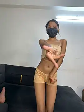 Snapshot of Alish_baby chatting on July 17, 6:53 am Alish baby online show from July 17, 6:53 am
