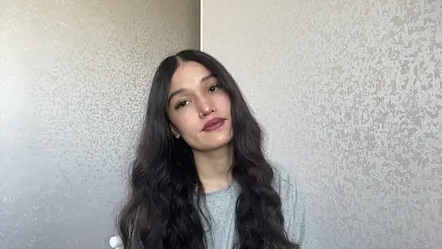 LisetteParajon online show from July 6, 5:04 am