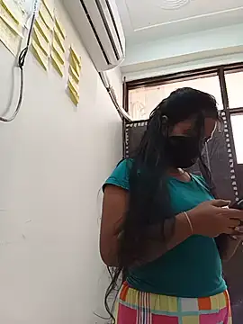 Snapshot of Riya_hot8 chatting on July 15, 7:46 am Riya hot8 online show from July 15, 7:46 am