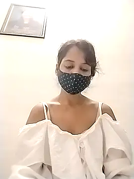 cutieNancy89 online show from July 8, 12:31 pm