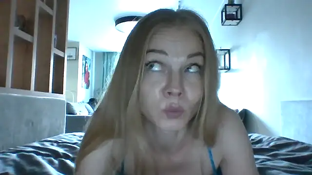 Snapshot of Tina5394 chatting on July 16, 5:30 pm Tina5394 online show from July 16, 5:30 pm