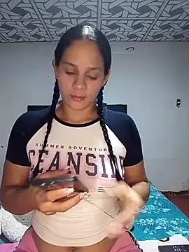 Snapshot of Cielo_777_ chatting on June 23, 1:58 am Cielo 777 online show from June 23, 1:58 am
