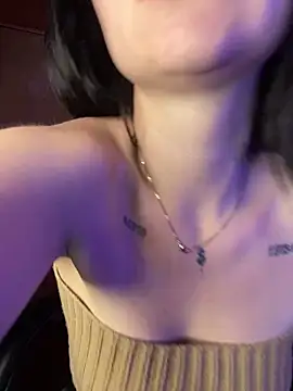 Snapshot of Maia_afrodita chatting on June 12, 9:46 pm Maia afrodita online show from June 12, 9:46 pm
