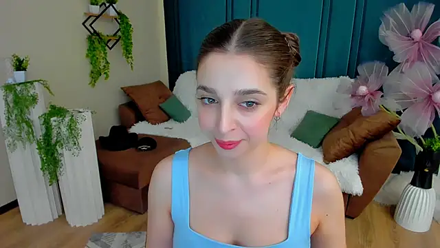 FlirtySpark online show from June 9, 6:47 am